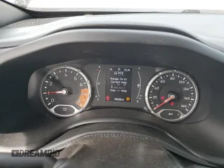 2020 Jeep Renegade Latitude z VIN ZACNJBBB8LPL33572, wystawiony jako Copart lot #60531795 z przebiegiem 78 528 mil mil oraz Szkoda całkowita • Salvage title. Historia ofert i sprzedaży dostępna na DreamBid. Obrazek 9.