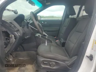 2016 Ford Police Interceptor Utility z VIN 1FM5K8AR2GGC50476, wystawiony jako Copart lot #56412205 z przebiegiem 146 986 mil mil oraz Tytuł czysty. Historia ofert i sprzedaży dostępna na DreamBid. Obrazek 7.