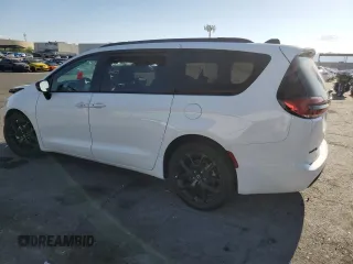 2025 Chrysler Pacifica Limited with VIN 2C4RC1GG2SR570078, listed as a Copart auction lot 59219585 with Not provided miles and Salvage title. Bid and sale history available at DreamBid. Image 2.
