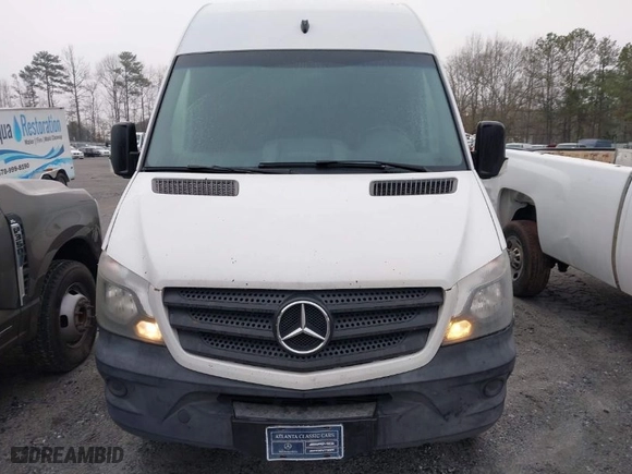 2015 Mercedes-Benz Sprinter Cargo Vans EXT with VIN WD3PE8DC5FP147363, listed as a IAAI auction lot 41789370 with NaN miles. Bid and sale history available at carsss.com. Image 11.