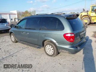 2007 Chrysler Town & Country LWB LX with VIN 2A4GP44R77R285395, listed as a IAAI auction lot 41977829 with 135,620 mi miles. Bid and sale history available at carsss.com. Image 3.