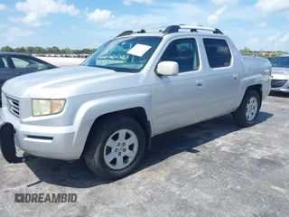 2007 Honda Ridgeline RTL z VIN 2HJYK16557H506463, wystawiony jako IAAI lot #42511456 z przebiegiem 133 701 mil mil oraz . Historia ofert i sprzedaży dostępna na DreamBid. Obrazek 2.