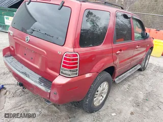 2006 Mercury Mariner Luxury with VIN 4M2YU56116DJ08529, listed as a IAAI auction lot 41471782 with 150,527 mi miles. Bid and sale history available at carsss.com. Image 4.