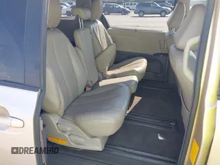 2012 Toyota Sienna LE AAS с VIN 5TDKK3DC0CS239963, выставлен на аукционе IAAI как лот 42550710 с пробегом 192 712 миль миль и . История ставок и продаж доступна на DreamBid. Изображение 8.