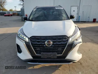 2021 Nissan Kicks SR z VIN 3N1CP5DV9ML473970, wystawiony jako Copart lot #46189545 z przebiegiem 41 676 mil mil oraz Szkoda całkowita • Salvage title. Historia ofert i sprzedaży dostępna na DreamBid. Obrazek 5.