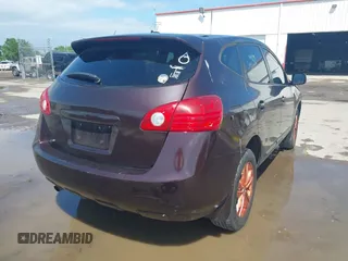 2013 Nissan Rogue S with VIN JN8AS5MT2DW009340, listed as a IAAI auction lot 41939432 with 131,002 mi miles. Bid and sale history available at carsss.com. Image 4.