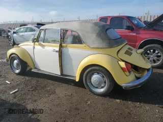 1971 Volkswagen Beetle with VIN 1512437629, listed as a Copart auction lot 42044394 with 4,786 mi miles and Salvage Title. Bid and sale history available at DreamBid. Image 2.