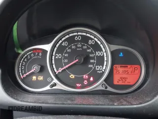2011 Mazda 2 Sport с VIN JM1DE1HY4B0112046, выставлен на аукционе IAAI как лот 42557651 с пробегом 151 851 миль миль и . История ставок и продаж доступна на DreamBid. Изображение 7.