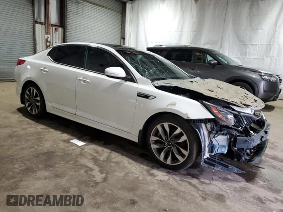 2015 Kia Optima SX Turbo with VIN 5XXGR4A61FG367091, listed as a Copart auction lot 50038995 with 106,003 mi miles and Clean Title. Bid and sale history available at carsss.com. Image 4.