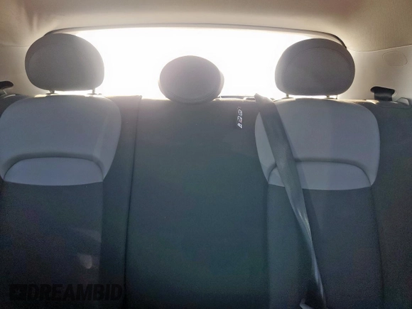 2016 FIAT 500X Easy with VIN ZFBCFXBT4GP348366, listed as a Copart auction lot 58411885 with 86,030 mi miles and Salvage title. Bid and sale history available at DreamBid. Image 10.