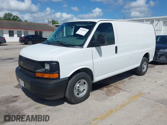 2017 Chevrolet Express Cargo z VIN 1GCWGAFF0H1298823, wystawiony jako IAAI lot #41933843 z przebiegiem 75 213 mil mil oraz . Historia ofert i sprzedaży dostępna na DreamBid. Obrazek 2.