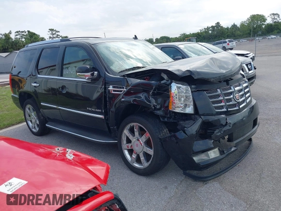 2009 Cadillac Escalade z VIN 1GYFC23249R116363, wystawiony jako IAAI lot #39887498 z przebiegiem 140 095 mil mil oraz . Historia ofert i sprzedaży dostępna na DreamBid. Obrazek 1.
