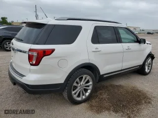 2018 Ford Explorer XLT with VIN 1FM5K7D84JGA54673, listed as a Copart auction lot 51596095 with 67,424 mi miles and Clean Title. Bid and sale history available at carsss.com. Image 3.