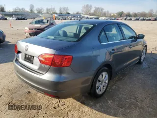 2013 Volkswagen Jetta Sedan SE w/Convenience/Sunroof with VIN 3VWDP7AJ0DM253333, listed as a Copart auction lot 47934334 with 97,646 mi miles and Salvage Title. Bid and sale history available at carsss.com. Image 3.