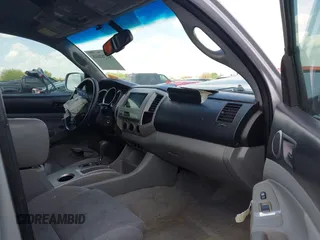 2011 Toyota Tacoma PreRunner with VIN 3TMJU4GN4BM125584, listed as a IAAI auction lot 42781618 with 236,985 mi miles and . Bid and sale history available at DreamBid. Image 5.