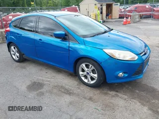 2012 Ford Focus SE z VIN 1FAHP3K25CL163007, wystawiony jako IAAI lot #42313980 z przebiegiem 206 676 mil mil oraz . Historia ofert i sprzedaży dostępna na DreamBid. Obrazek 1.