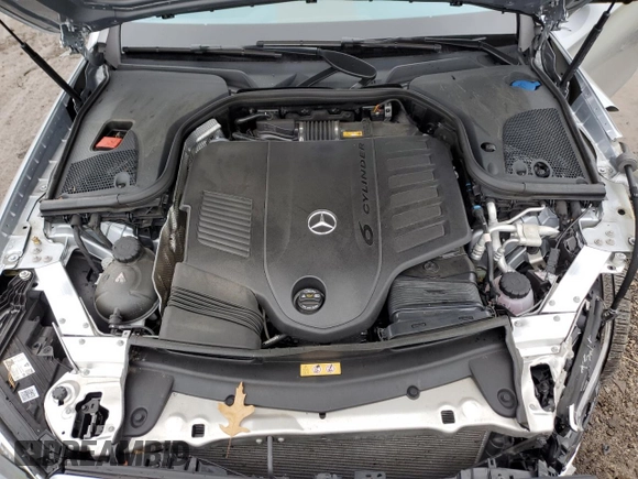 2022 Mercedes-Benz E 450 z VIN W1KZF5KB0NB032899, wystawiony jako Copart lot #82189393 z przebiegiem 16 372 mil mil oraz . Historia ofert i sprzedaży dostępna na DreamBid. Obrazek 11.