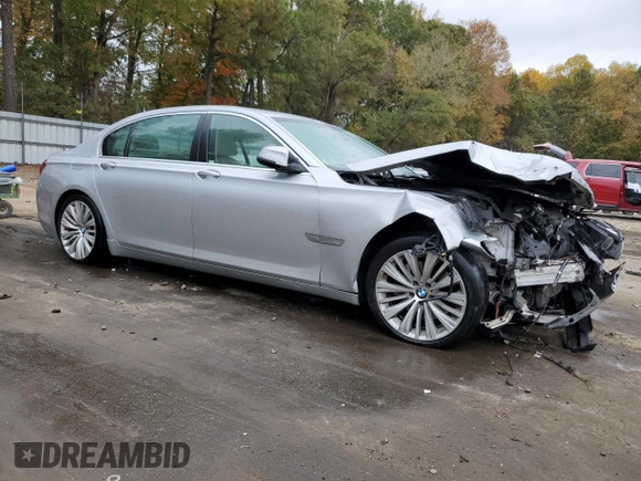 2015 BMW 7 Series 740Li with VIN WBAYE4C55FD947438, listed as a Copart auction lot 78046534 with Not Provided miles and Salvage Title. Bid and sale history available at DreamBid. Image 4.