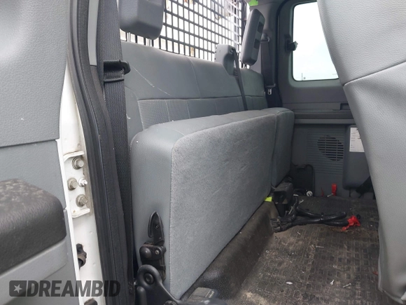 2015 Ford F-250 XL с VIN 1FD7X2B6XFEB07605, выставлен на аукционе IAAI как лот 42160604 с пробегом Не указан миль и . История ставок и продаж доступна на DreamBid. Изображение 8.