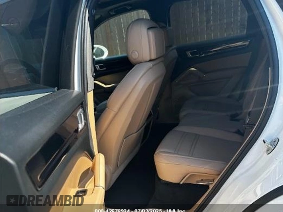 2021 Porsche Cayenne S with VIN WP1AB2AY5MDA27111, listed as a IAAI auction lot 42676924 with 52,329 mi miles and . Bid and sale history available at DreamBid. Image 8.