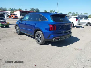 2022 Kia Sorento S with VIN 5XYRL4LC2NG138152, listed as a IAAI auction lot 42055032 with 53,298 mi miles and . Bid and sale history available at DreamBid. Image 3.