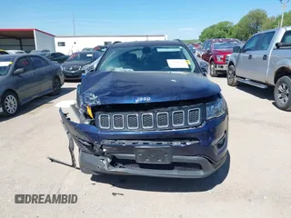 2018 Jeep Compass Latitude с VIN 3C4NJDBB1JT321011, выставлен на аукционе IAAI как лот 42282212 с пробегом 58 402 миль миль и . История ставок и продаж доступна на DreamBid. Изображение 13.