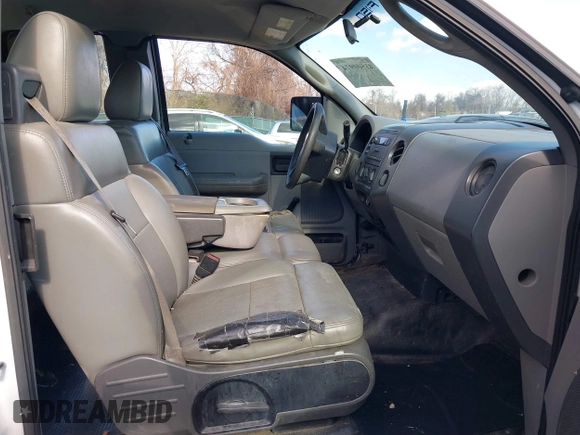 2007 Ford F-150 XL with VIN 1FTVX14587NA55385, listed as a IAAI auction lot 41500974 with 147,045 mi miles and . Bid and sale history available at carsss.com. Image 5.