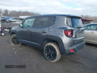 2017 Jeep Renegade Latitude with VIN ZACCJBBB9HPE84485, listed as a IAAI auction lot 41274233 with 85,176 mi miles. Bid and sale history available at carsss.com. Image 3.