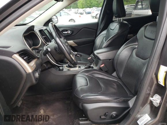2017 Jeep Cherokee High Altitude с VIN 1C4PJMDS1HW629497, выставлен на аукционе Copart как лот 57837685 с пробегом 164 863 миль миль и Списание • Salvage title. История ставок и продаж доступна на DreamBid. Изображение 7.
