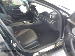 2018 Mercedes-Benz E 300 with VIN WDDZF4JBXJA349973, listed as a IAAI auction lot 42630433 with 79,153 mi miles and . Bid and sale history available at DreamBid. Image 5.