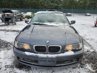 2003 BMW 3 Series 330Ci with VIN WBABS53433EV90570, listed as a Copart auction lot 43484075 with 147,082 mi miles and Salvage Title. Bid and sale history available at carsss.com. Image 5.