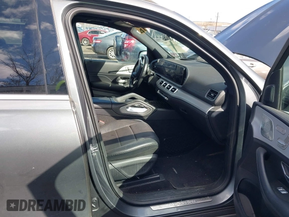 2020 Mercedes-Benz GLE 450 z VIN 4JGFB5KB2LA020678, wystawiony jako IAAI lot #41555044 z przebiegiem 61 651 mil mil oraz . Historia ofert i sprzedaży dostępna na DreamBid. Obrazek 5.