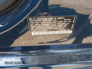 2018 Volkswagen Passat SE z VIN 1VWBA7A3XJC042079, wystawiony jako IAAI lot #42110143 z przebiegiem 74 161 mil mil oraz . Historia ofert i sprzedaży dostępna na DreamBid. Obrazek 9.