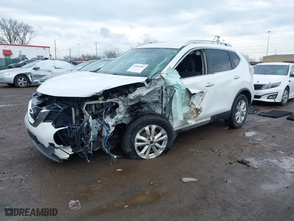 2016 Nissan Rogue SV with VIN KNMAT2MV4GP696067, listed as a IAAI auction lot 41910502 with 140,064 mi miles. Bid and sale history available at carsss.com. Image 18.