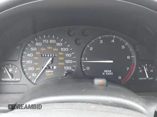 1997 Saturn SL with VIN 1G8ZK527XVZ257477, listed as a IAAI auction lot 42029648 with 114,371 mi miles and . Bid and sale history available at DreamBid. Image 7.