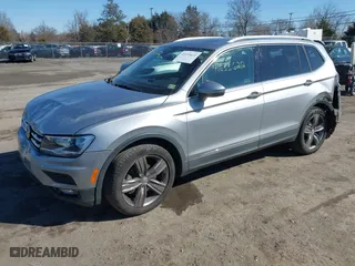2020 Volkswagen Tiguan SE with VIN 3VV2B7AX0LM141970, listed as a IAAI auction lot 41633622 with 64,737 mi miles. Bid and sale history available at carsss.com. Image 17.