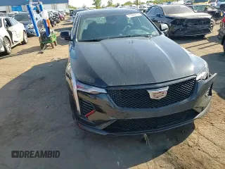2022 Cadillac CT4-V z VIN 1G6DH5RL2N0121059, wystawiony jako Copart lot #71968614 z przebiegiem 55 049 mil mil oraz Szkody całkowita. Historia ofert i sprzedaży dostępna na DreamBid. Obrazek 11.