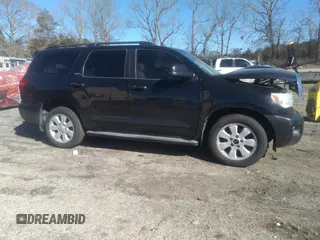 2010 Toyota Sequoia SR5 with VIN 5TDZM5G15AS001408, listed as a IAAI auction lot 41351847 with 268,240 mi miles. Bid and sale history available at carsss.com. Image 13.