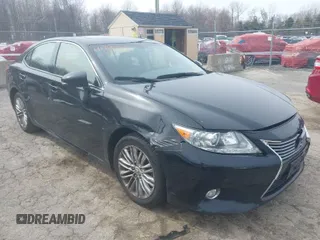 2015 Lexus ES with VIN JTHBK1GG6F2196159, listed as a IAAI auction lot 41946528 with 192,434 mi miles. Bid and sale history available at carsss.com. Image 1.