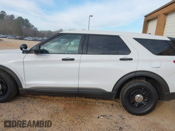 2020 Ford Police Interceptor с VIN 1FM5K8AC1LGB95718, выставлен на аукционе IAAI как лот 41549166 с пробегом 71 306 миль миль и . История ставок и продаж доступна на DreamBid. Изображение 14.