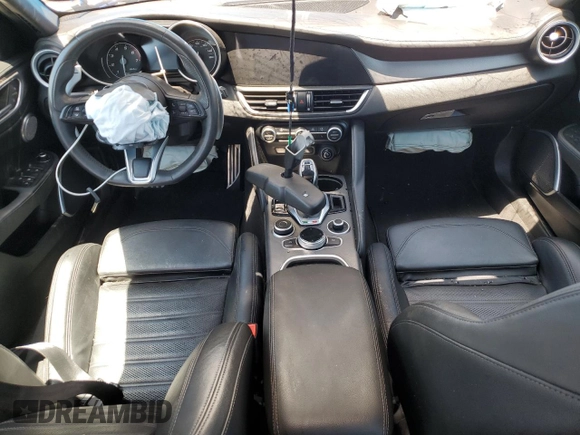 2022 Alfa Romeo Giulia Ti with VIN ZARFAMBN5N7655993, listed as a Copart auction lot 62115984 with 0 mi miles and Salvage Title. Bid and sale history available at carsss.com. Image 8.