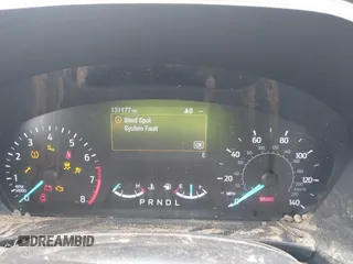2020 Ford Escape SE z VIN 1FMCU9G65LUA09107, wystawiony jako IAAI lot #41967725 z przebiegiem 131 177 mil mil oraz . Historia ofert i sprzedaży dostępna na DreamBid. Obrazek 7.