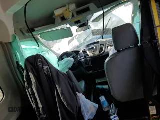 2019 Ford Transit с VIN 1FTYE2CM7KKA21210, выставлен на аукционе Copart как лот 55935235 с пробегом 261 234 миль миль и Списание • Salvage title. История ставок и продаж доступна на DreamBid. Изображение 8.