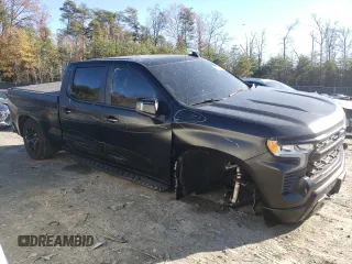 2024 Chevrolet Silverado 1500 RST with VIN 1GCUDEED5RZ158664, listed as a Copart auction lot 82283554 with 15,493 mi miles and Salvage Title. Bid and sale history available at carsss.com. Image 4.