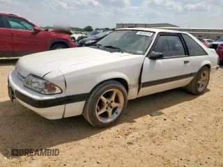 1989 Ford Mustang z VIN 1FABP41E3KF176536, wystawiony jako Copart lot #58233075 z przebiegiem 17 202 mil mil oraz Szkoda całkowita • Salvage title. Historia ofert i sprzedaży dostępna na DreamBid. Obrazek 1.