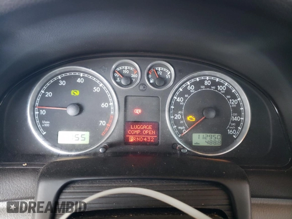 2003 Volkswagen Passat GLS z VIN WVWPD63BX3P200060, wystawiony jako Copart lot #60908225 z przebiegiem 112 950 mil mil oraz Czysty tytuł • Clean title. Historia ofert i sprzedaży dostępna na DreamBid. Obrazek 9.