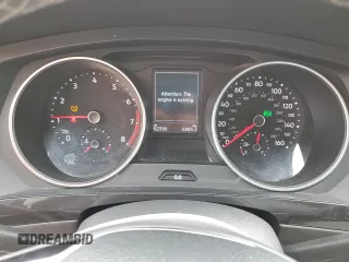 2021 Volkswagen Tiguan SE z VIN 3VV3B7AX4MM075946, wystawiony jako Copart lot #54315625 z przebiegiem 62 399 mil mil oraz Szkoda całkowita • Salvage title. Historia ofert i sprzedaży dostępna na DreamBid. Obrazek 9.