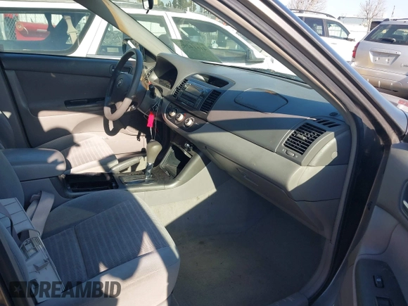 2005 Toyota Camry LE with VIN 4T1BF32K35U590150, listed as a IAAI auction lot 41614295 with 180,627 mi miles and . Bid and sale history available at DreamBid. Image 5.