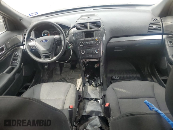 2017 Ford Police Interceptor Utility с VIN 1FM5K8AT5HGE29804, выставлен на аукционе Copart как лот 47128825 с пробегом 77 485 миль миль и Списание • Salvage title. История ставок и продаж доступна на DreamBid. Изображение 8.