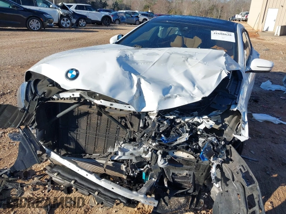 2021 BMW 8 Series 840i with VIN WBAGV2C0XMCE91866, listed as a IAAI auction lot 41688628 with 1 mi miles. Bid and sale history available at carsss.com. Image 6.